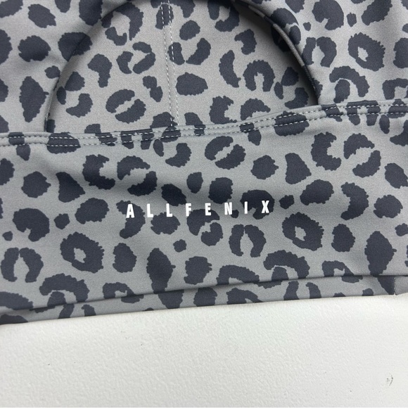 All Fenix 2 piece leopard print gym outfit - Picture 5 of 16